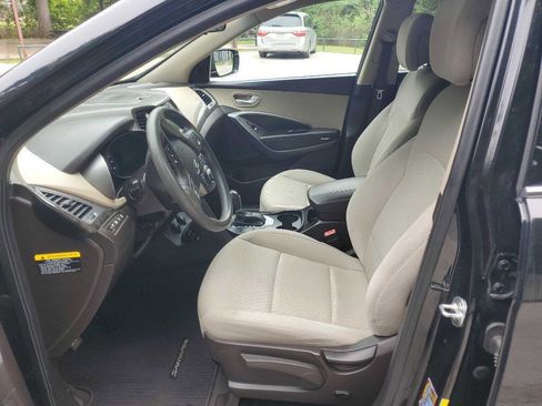 Used 2018 Hyundai Santa Fe Sport FWD image 16