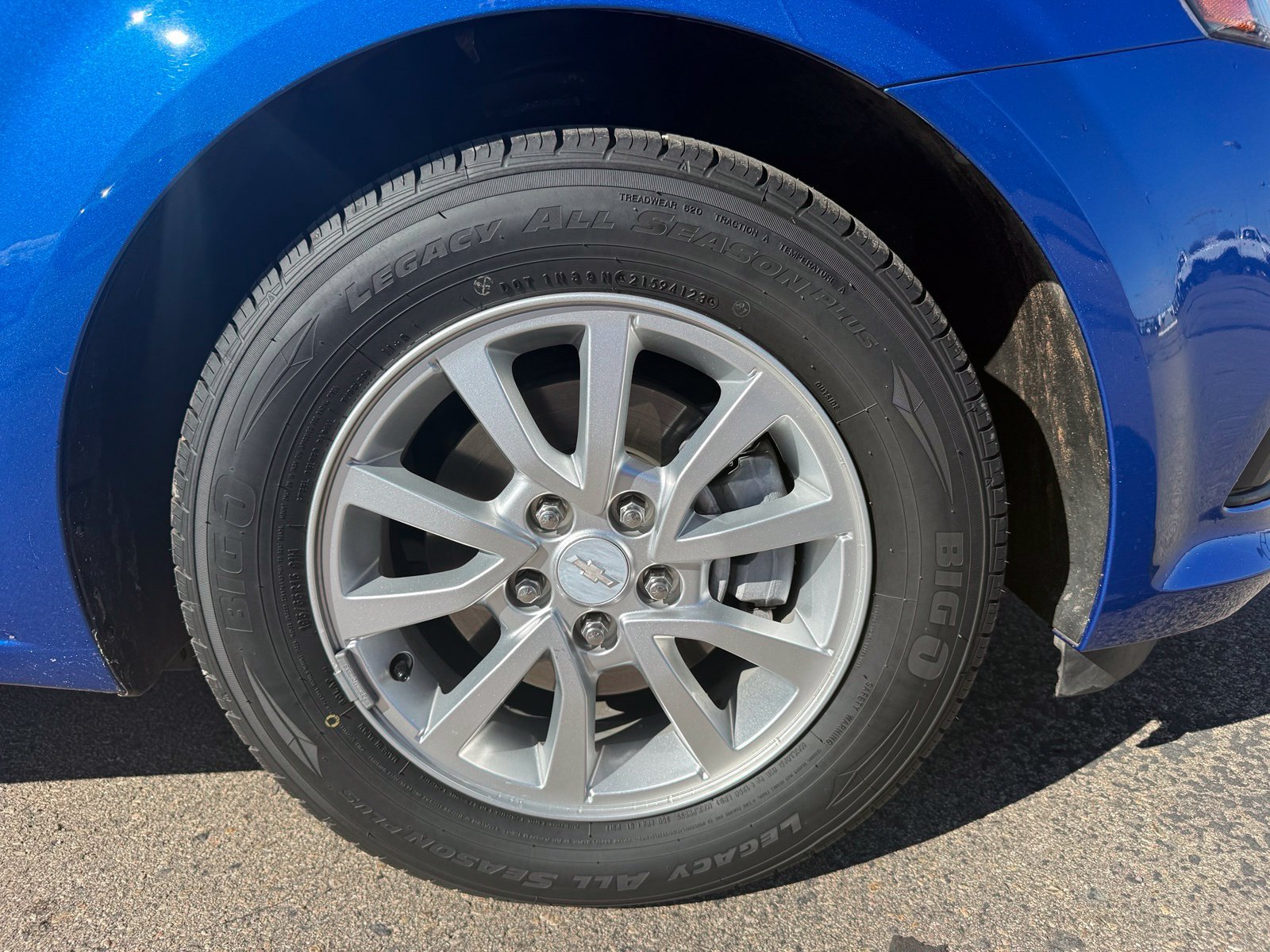 Certified 2020 Chevrolet Sonic LT FWD image 34