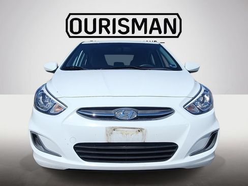 Used 2017 Hyundai Accent SE FWD image 2