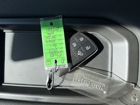 New 2026 GMC Sierra 1500 SLE image 31