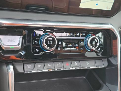 New 2026 GMC Sierra 3500 Denali Ultimate AWD/4WD image 31