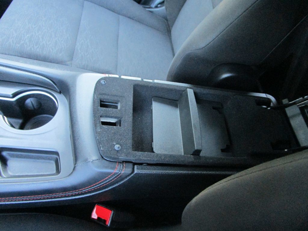 Used 2025 Dodge Durango GT AWD/4WD image 38