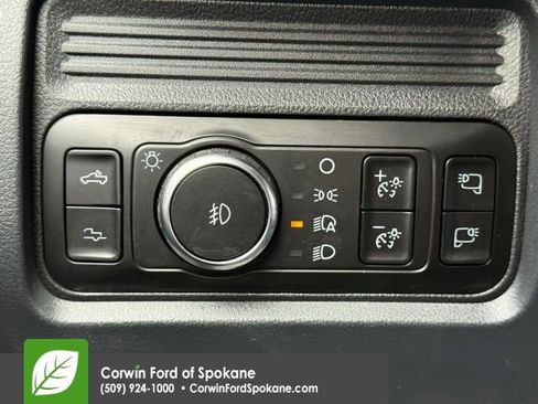 Certified 2026 Ford F450 Platinum w/ FX4 Off-Road Package AWD/4WD image 26