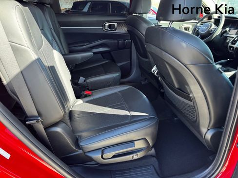 Certified 2022 Kia Sorento S image 29