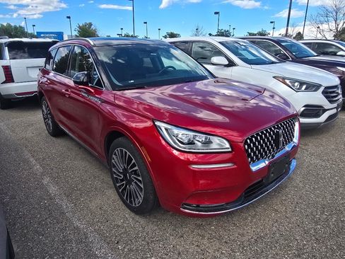 Used 2020 Lincoln Corsair Reserve w/ Equipment Group 202A AWD/4WD image 7
