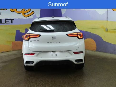 Used 2025 Buick Encore GX Avenir w/ Avenir Technology Package AWD/4WD image 4