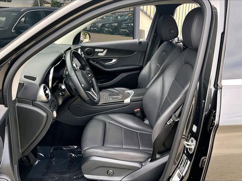 Used 2022 Mercedes-Benz GLC 300 GLC 300 image 7