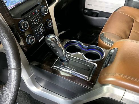 Used 2014 Ford F150 Platinum image 17