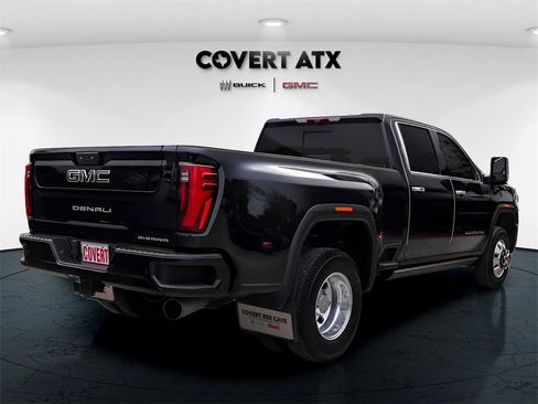 Used 2024 GMC Sierra 3500 Denali Ultimate image 5