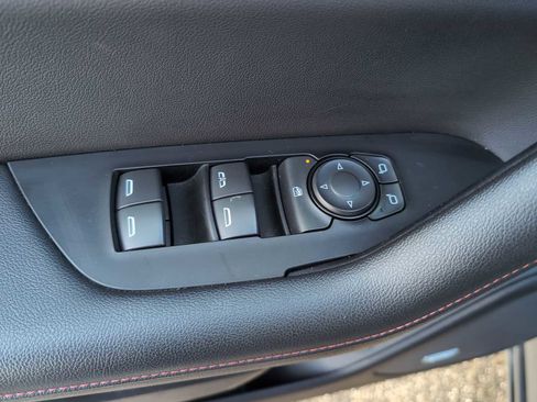 Used 2025 Chevrolet Blazer RS image 30