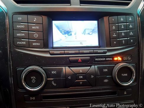 Used 2017 Ford Explorer 4WD image 16