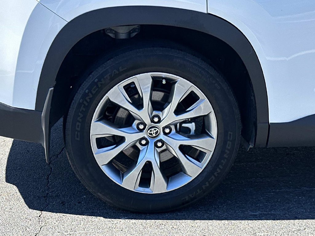 Used 2024 Toyota Grand Highlander FWD image 8