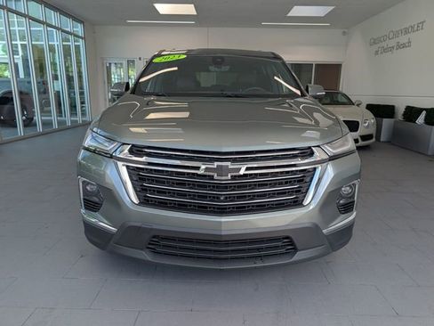 Certified 2023 Chevrolet Traverse LT FWD image 2