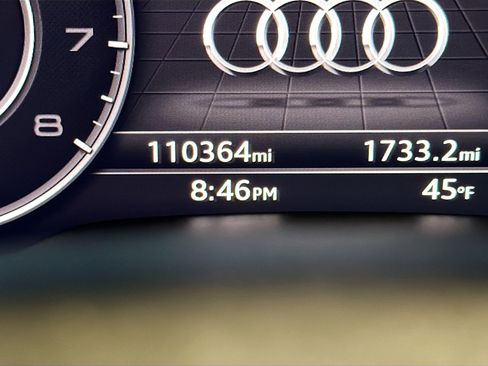 Used 2017 Audi Q7 3.0T Prestige w/ Prestige Package image 19