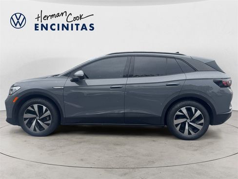 Certified 2023 Volkswagen ID.4 Pro image 2