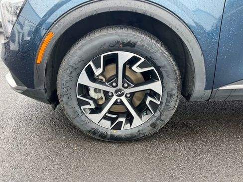 Used 2023 Kia Sportage EX w/ EX Premium Package image 24