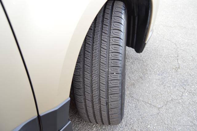 Used 2010 Subaru Outback 2.5i Limited AWD/4WD image 63