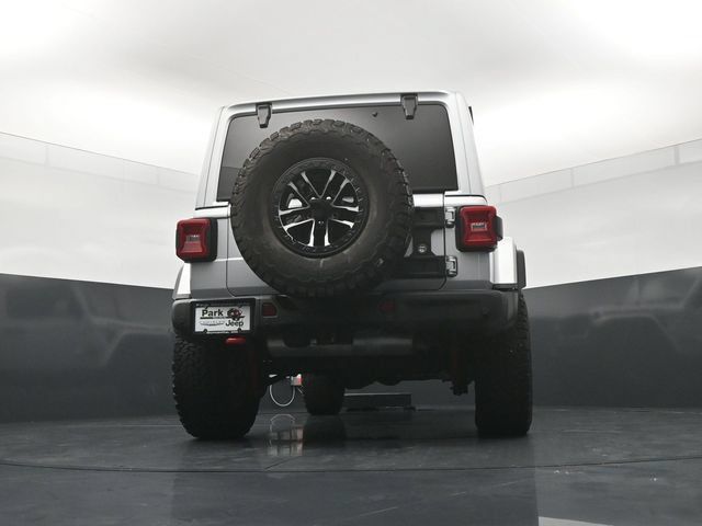Used 2024 Jeep Wrangler Unlimited Rubicon AWD/4WD image 19