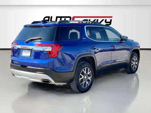 Used 2023 GMC Acadia SLE w/ Driver Convenience Package image 7