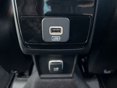 Used 2024 Jeep Compass Limited AWD/4WD image 19
