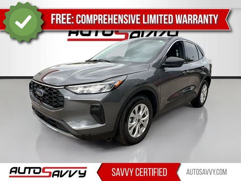 Used 2024 Ford Escape Active w/ Cold Weather Package FWD image 3