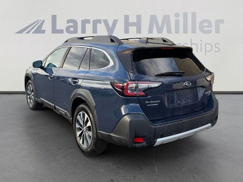 Used 2023 Subaru Outback Limited XT AWD/4WD image 3