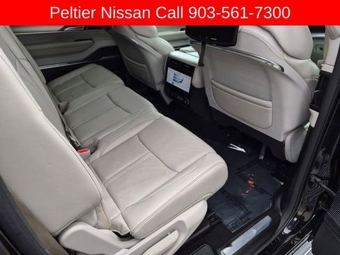 Used 2023 Jeep Grand Wagoneer L 4WD w/ Rear Seat Video Group 1 image 17