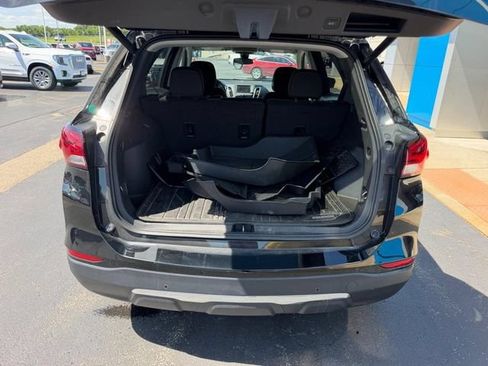 Used 2024 Chevrolet Equinox LT w/ LPO, Floor Liner Package FWD image 7
