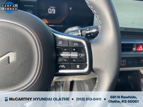 Used 2025 Kia Sorento S AWD/4WD image 29