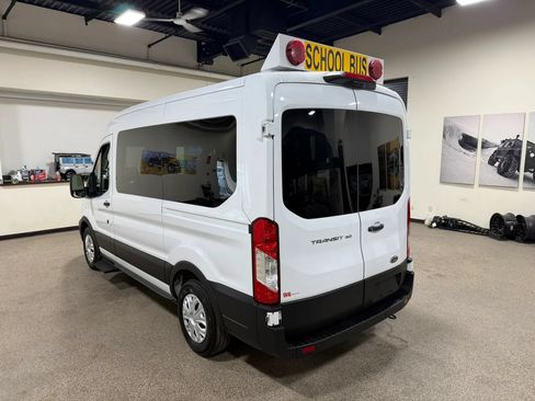 Used 2020 Ford Transit 150 XL RWD image 11