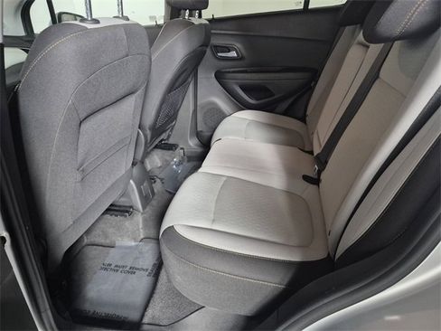 Used 2020 Chevrolet Trax LS w/ Tint and Cruise Package image 29