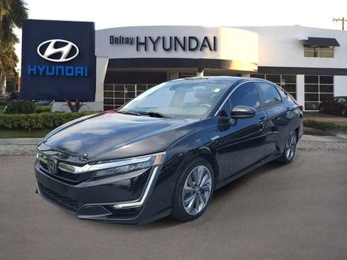 Used 2018 Honda Clarity Plug-In Hybrid image 3