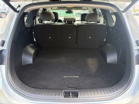 Used 2022 Hyundai Santa Fe Limited AWD/4WD image 17
