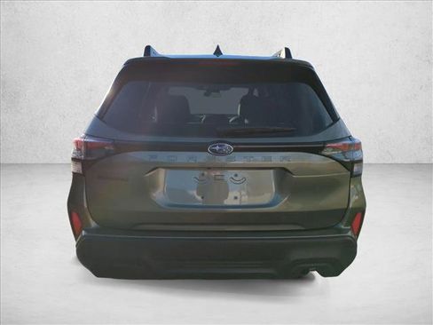 Certified 2025 Subaru Forester Premium image 8