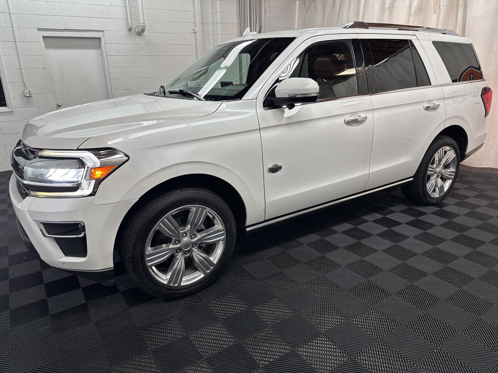 Used 2023 Ford Expedition King Ranch AWD/4WD image 5