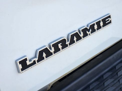 Used 2024 RAM 2500 Laramie AWD/4WD image 12