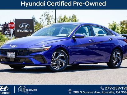 Certified 2025 Hyundai Elantra SEL
