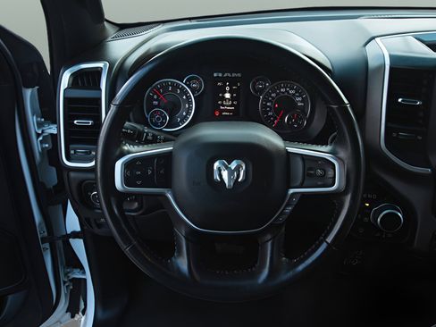 Used 2023 RAM 1500 Big Horn AWD/4WD image 28