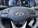 New 2025 Hyundai Venue SE image 5
