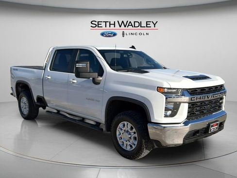 Used 2020 Chevrolet Silverado 3500 LT image 1