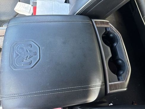 Used 2019 RAM 1500 Laramie image 27