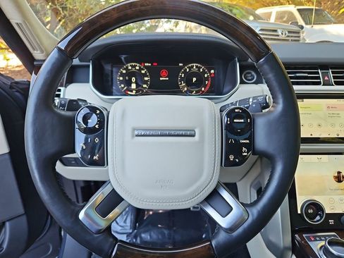 Used 2021 Land Rover Range Rover Westminster Edition image 10