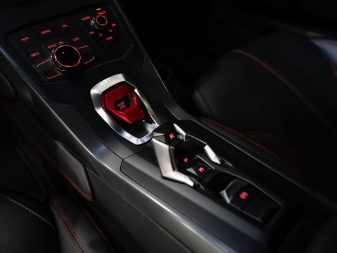 Used 2015 Lamborghini Huracan LP 610-4 AWD/4WD image 19