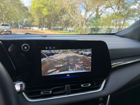 Used 2025 Chevrolet Equinox LT image 21