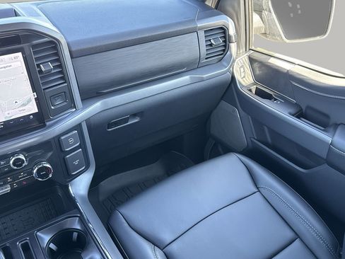 New 2025 Ford F150 XLT w/ Equipment Group 303A High image 47