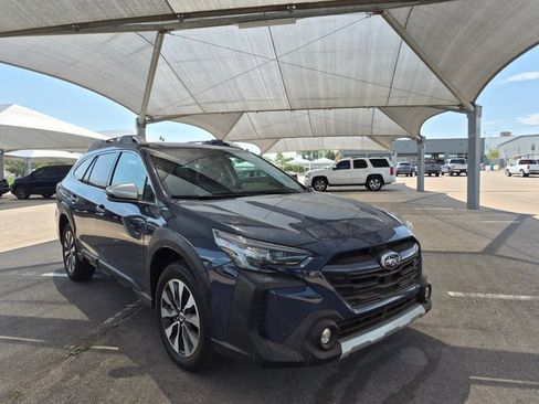 Used 2025 Subaru Outback Touring XT AWD/4WD image 3