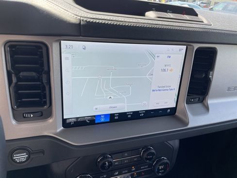 New 2026 Ford Bronco Outer Banks AWD/4WD image 19