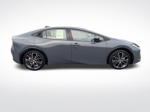 Used 2024 Toyota Prius Limited image 8