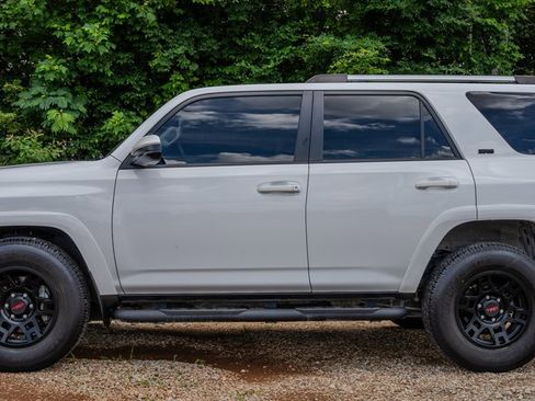 Used 2024 Toyota 4Runner SR5 RWD image 2