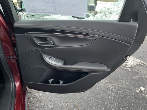 Used 2017 Chevrolet Impala Premier image 29